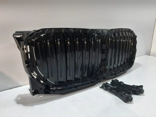 Жалюзи верхние люверс BMW X5 G05 X6 G06 X7 G07